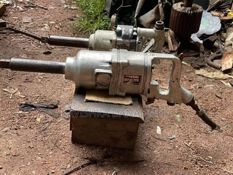 නට් ගලවන යන්ත්‍රය