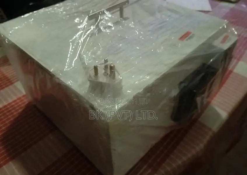 Incubator( බිත්තර රක්කවන මැෂින්)