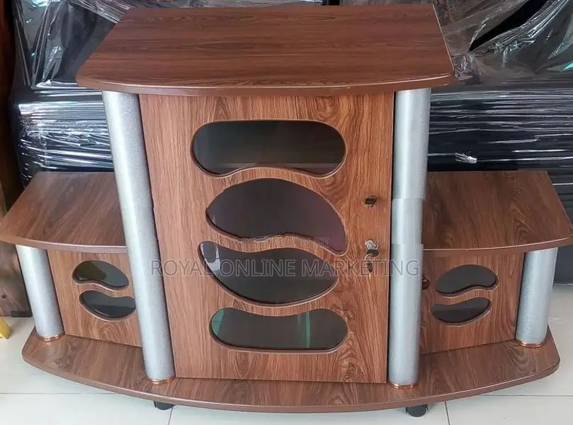TV Stand (O-15)