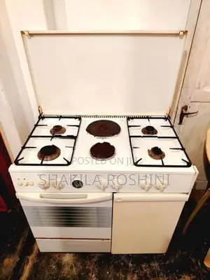 Dual-Fuel Standing Cooker With Oven