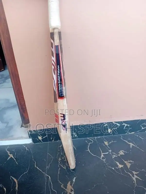 Cricket Bat