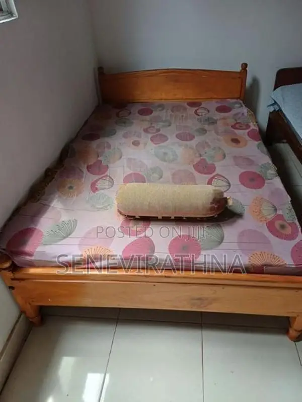Bed 6ft *4ft