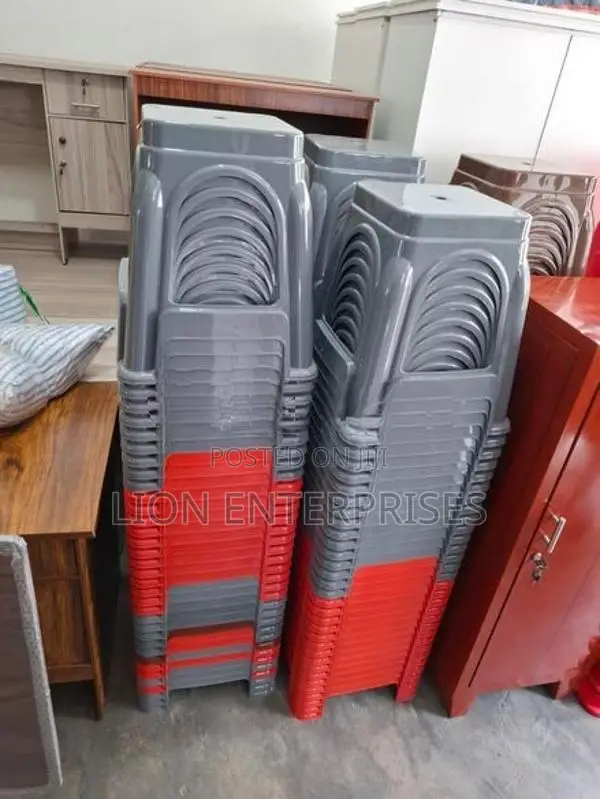 Plastic stools