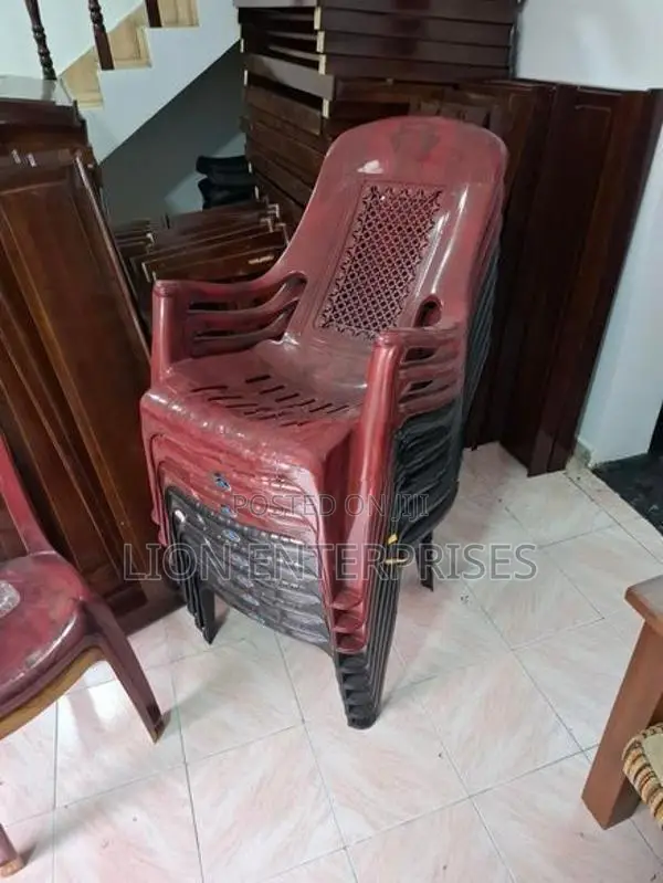 Plastic relax chairs