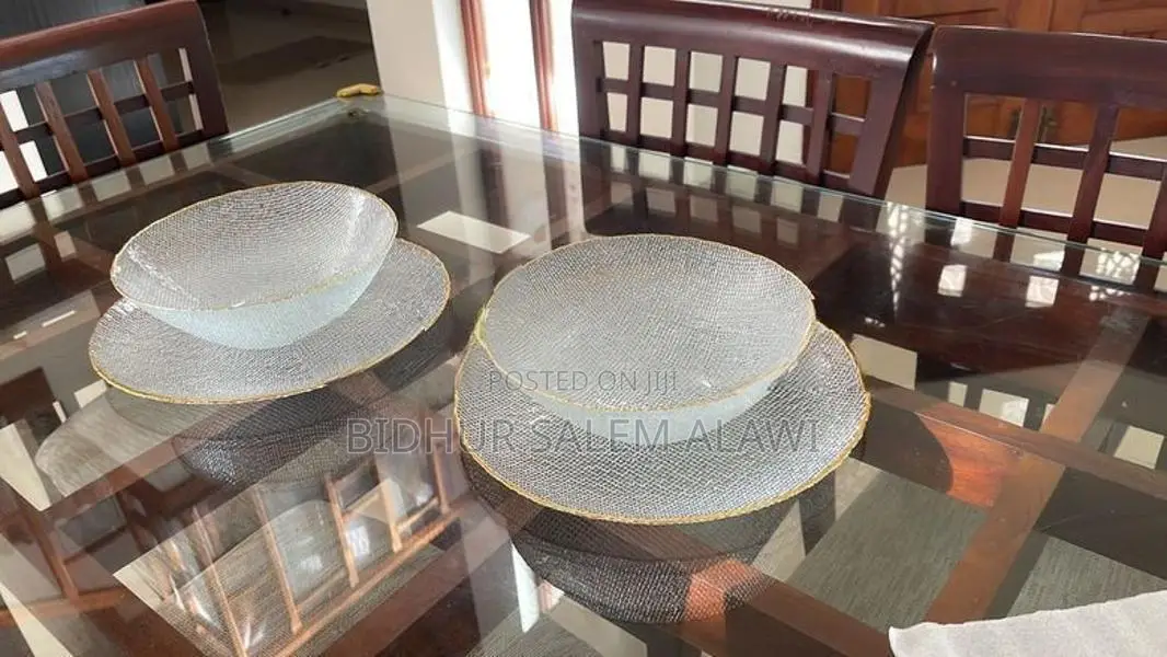 Glass Salad Bowl With Gold Rim Service Plate