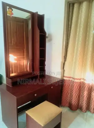 Elegant Wooden Dressing Table