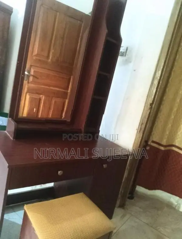 Elegant Wooden Dressing Table