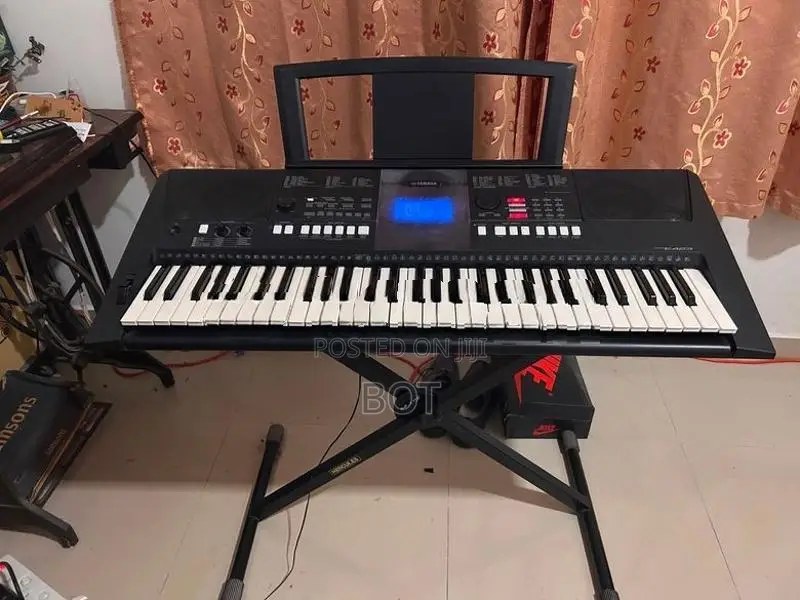 Yamaha PSR E423 Keyboard