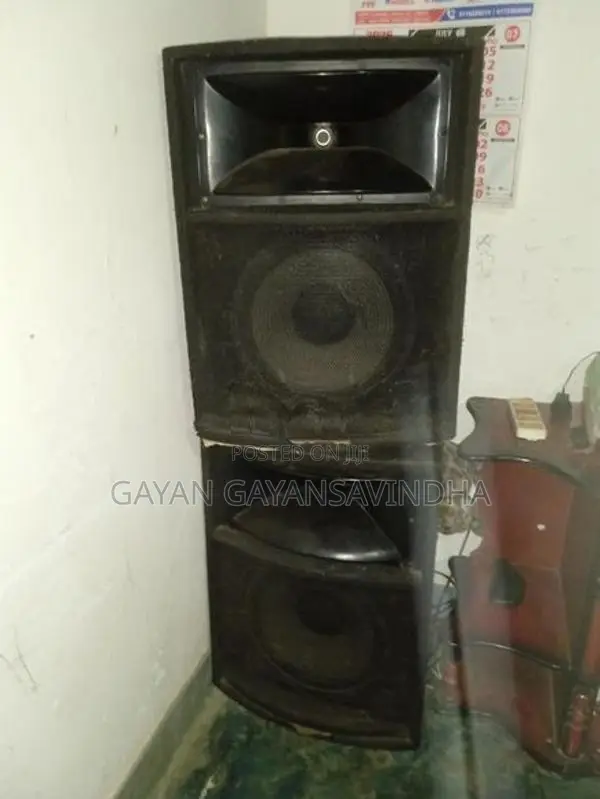 Single Top 15 Inch Speaker with Amplifier