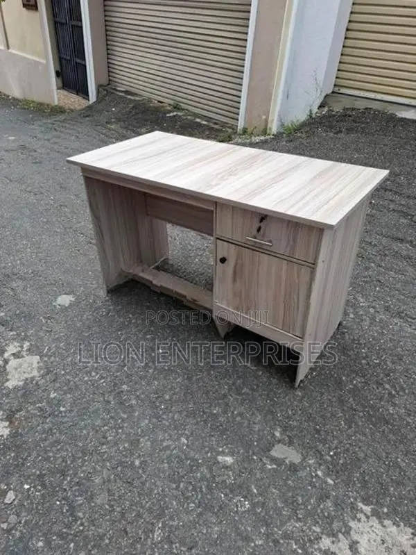 4×2 Melamine office tables