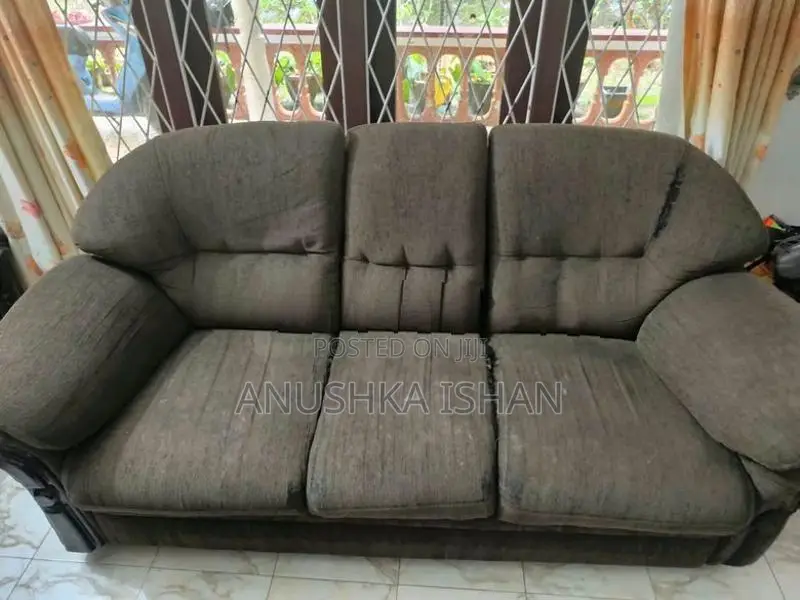 Damro Used Sofa 3 + 1+ 1
