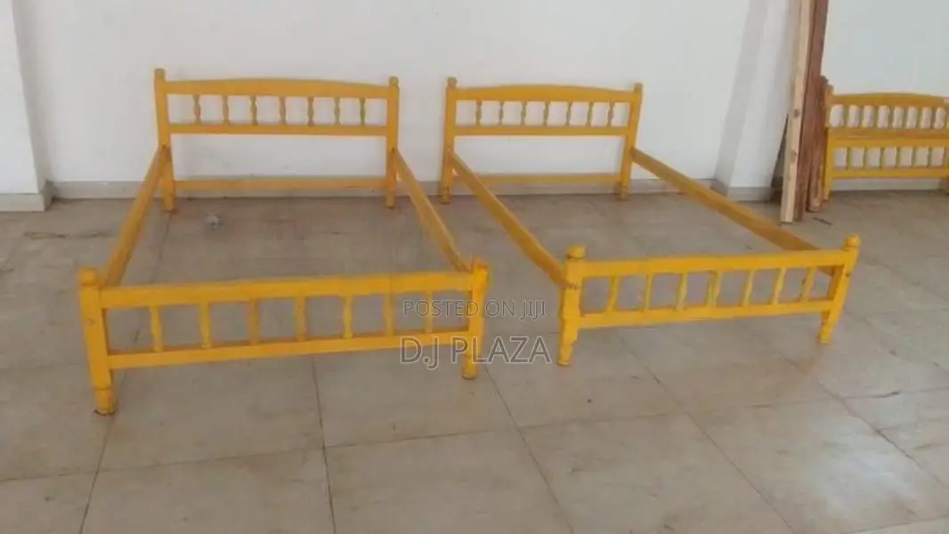 Attoniya Single Bed