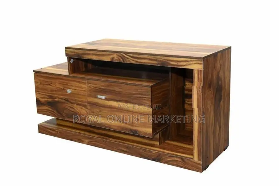 TV Stand (O-16)
