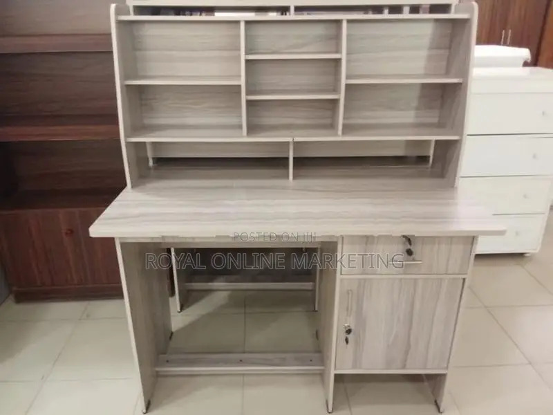 Study Table with Rack (Q-16)