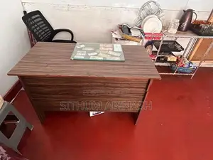 Office / Shop Table With Chair Set
