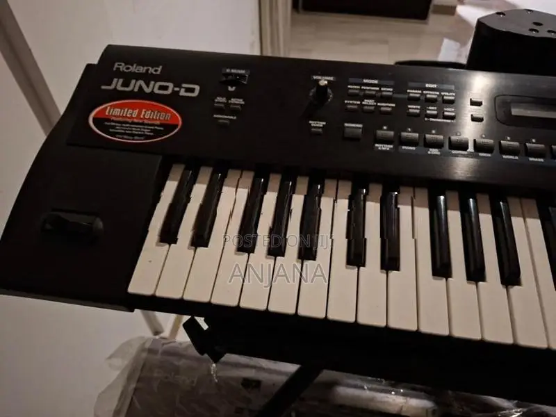 Roland Juno-D — Limited Edition