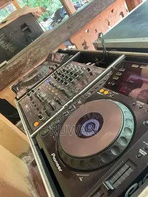 DVJ1000 Console