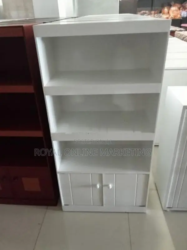 White Book Rack (C-18)