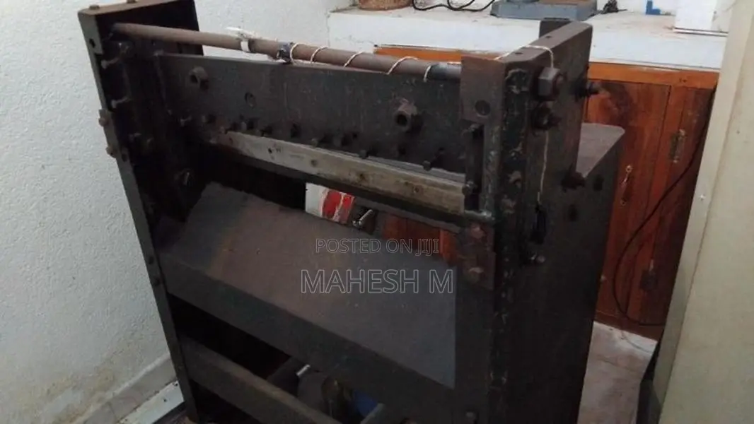 Paper Cutter Press