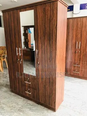 6*4 Ft 3 Door Melamine Wardrobes with Mirror