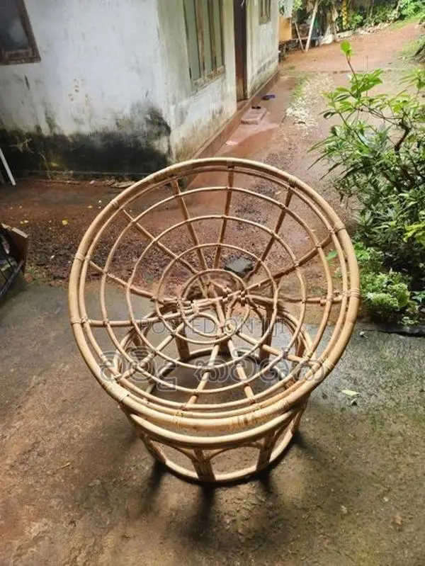 වේවැල් පුටු