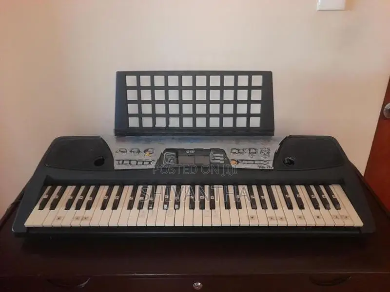 Piano with Table