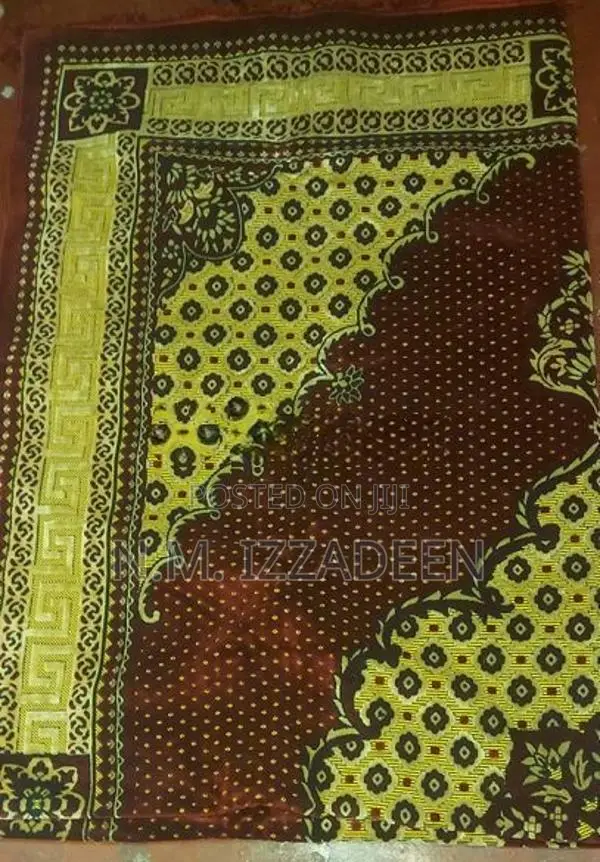 Italian Carpet 20 X 7 Foots