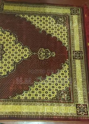 Italian Carpet 20 X 7 Foots