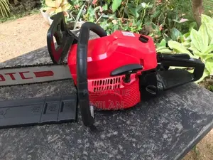 Chainsaw Machine