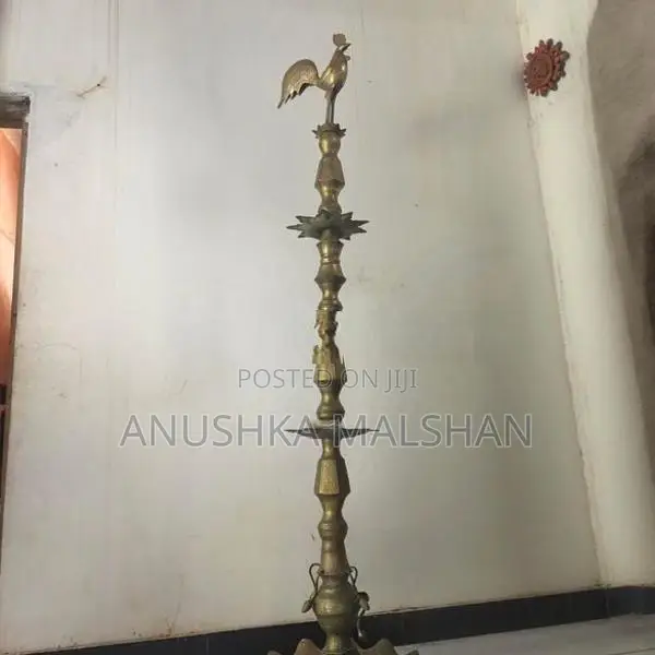පිත්‍තල කුකුලා පහන