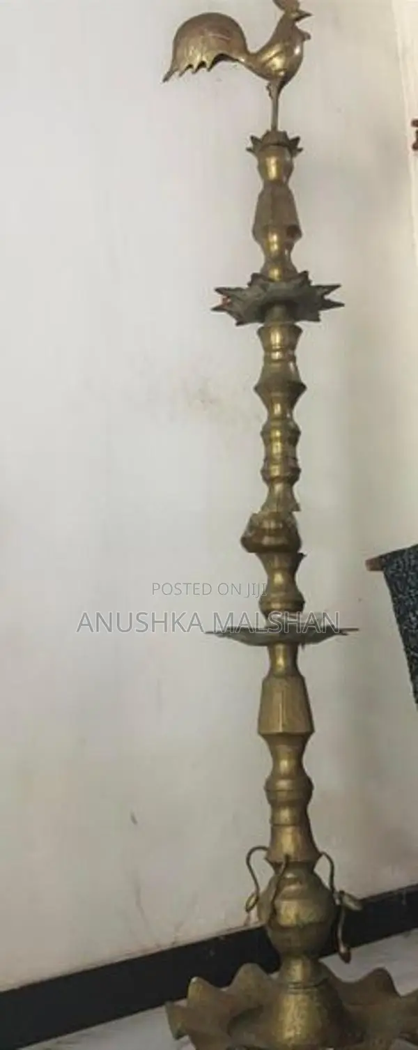 පිත්‍තල කුකුලා පහන