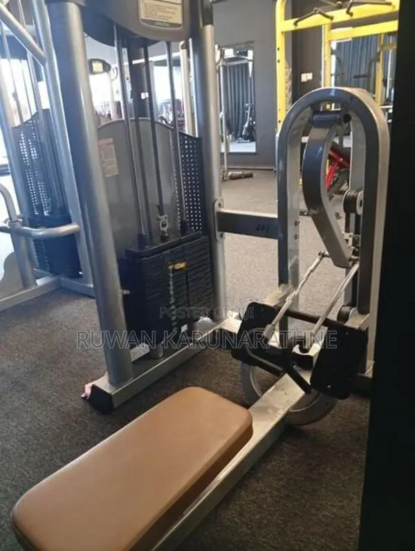 Low Row Machine