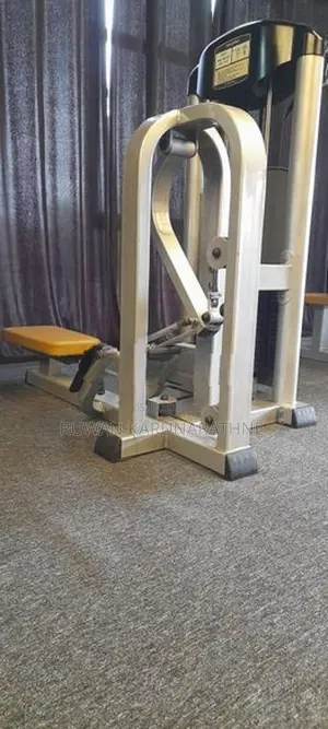 Cable Low Row Machine