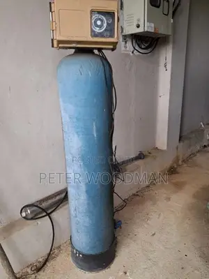 Water Filter System with Large Cylinder
