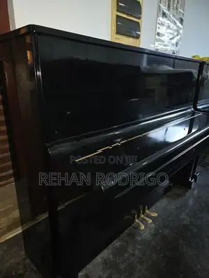 Yamaha U1 Piano