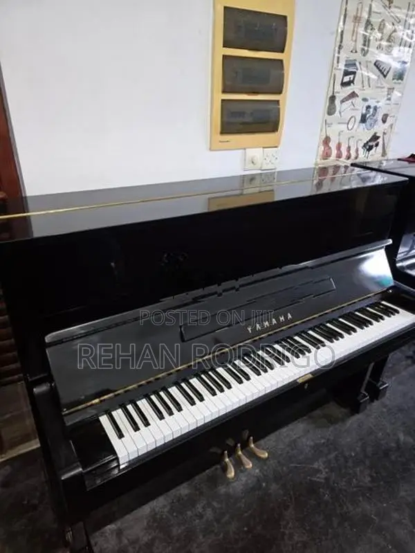 Yamaha U1 Piano