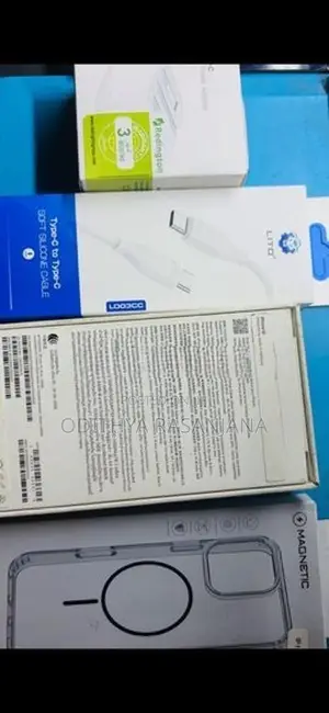 Apple iPhone 15 (Used)
