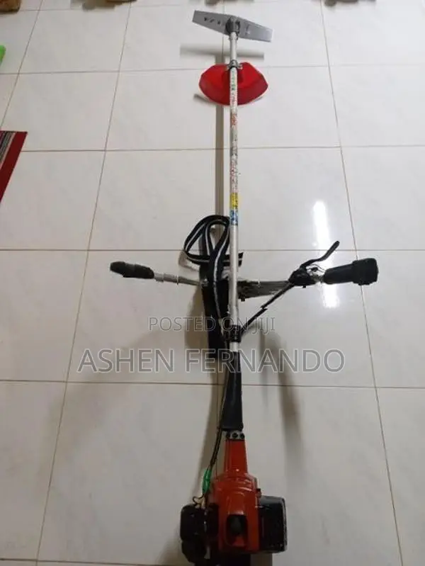 Grass Cutter Machine