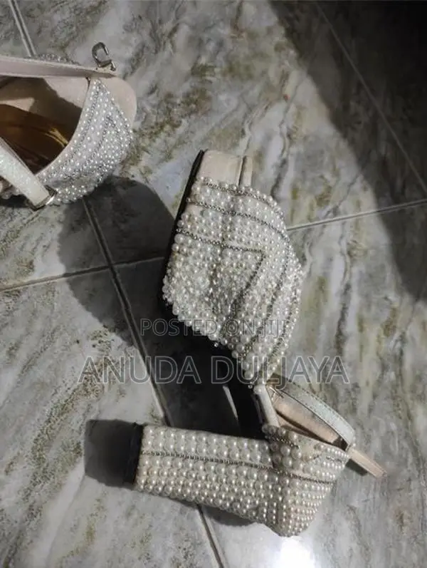 Weeding Heels