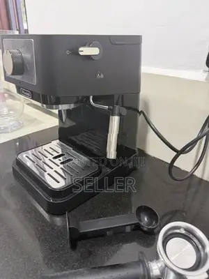 Delonghi Stilosa Coffee Machine