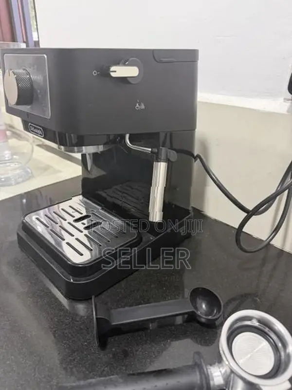 Delonghi Stilosa Coffee Machine