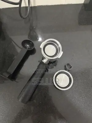 Delonghi Stilosa Coffee Machine