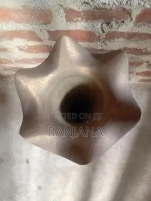 Piththala Vase