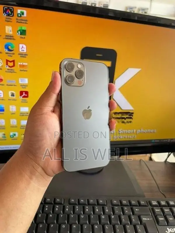 Apple iPhone 12 Pro 256GB (Used)