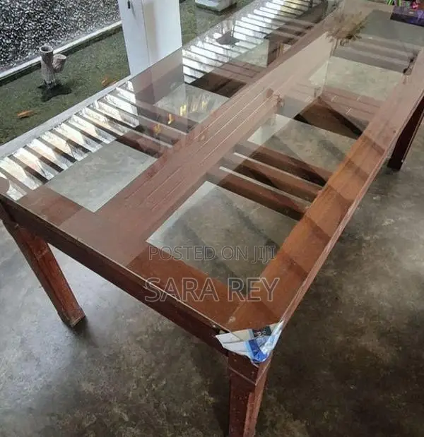 Mahogany Dinning Table From E H Cooray