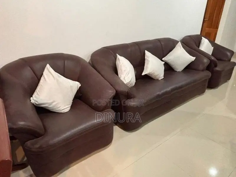 Damro Piyestra Sofa Set