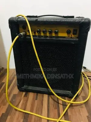 Yamaha Electric Guitar With Amp