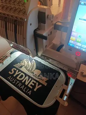 12 Needle Embroidery Machine With Software