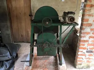 Coconut Husk Cutting Machine