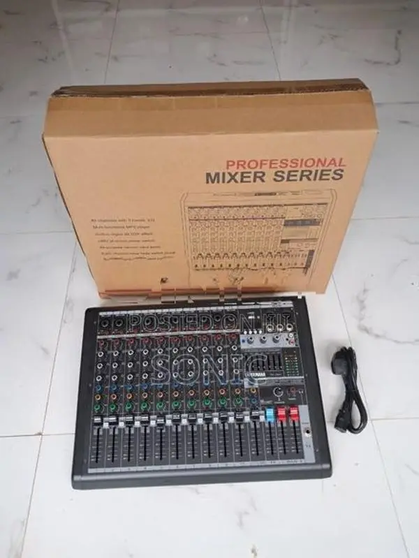 Yamaha 10 Channel Audio Mixer